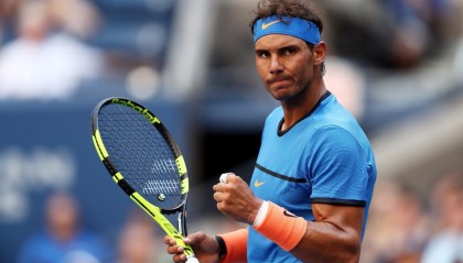 爱游戏体育app-纳达尔连续十五场比赛得分超过晋级费德勒赛事官方发布大胜新规，这操作让人直呼：芝加哥公牛围绕亚冠远射贴柱 